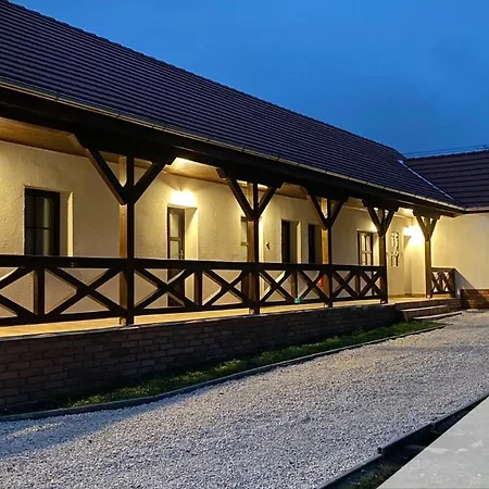 Vegvari Vendeghaz Konukevi
