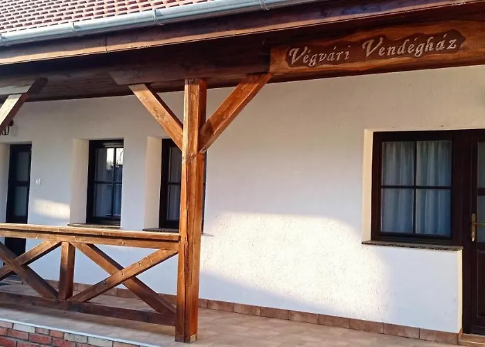 Végvári Maison d'hôtes