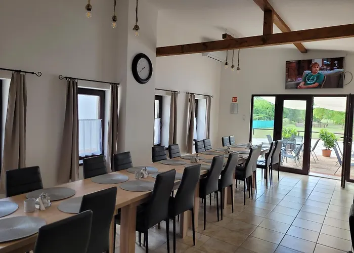 Végvári Maison d'hôtes *